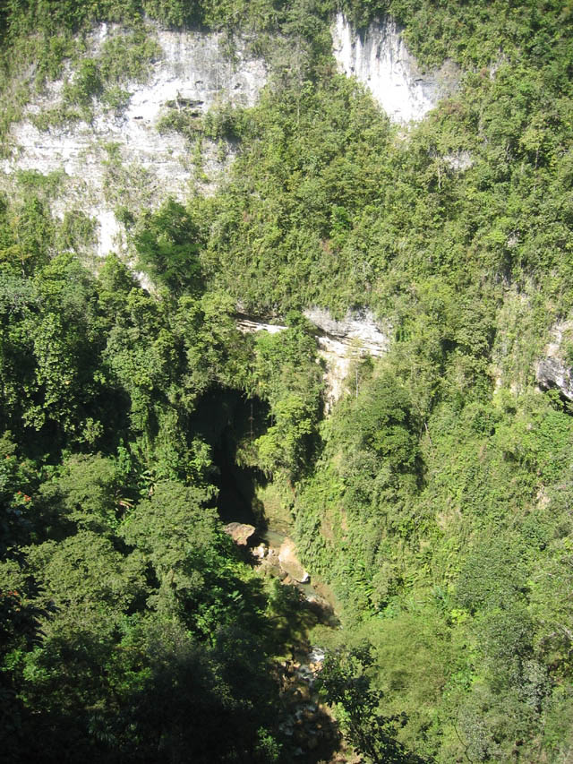 2-19-06 Puerto Rico- Rio Camuy Caves5